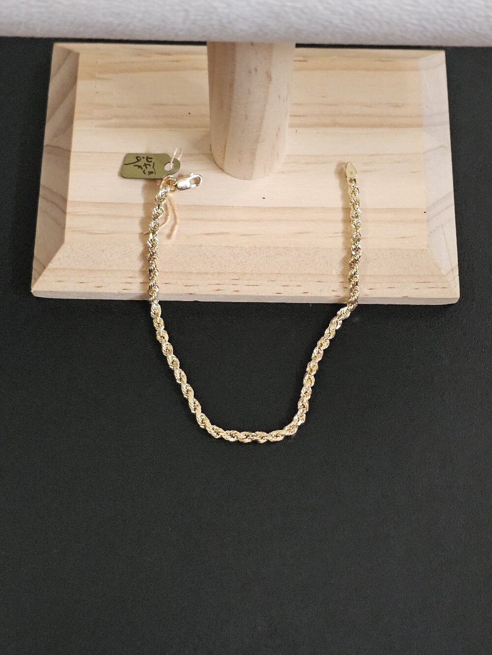 14k Gold Bracelet 7.5 Inch